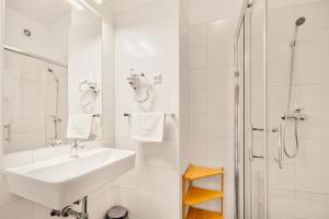 Kupatilo u objektu 7Days B&B