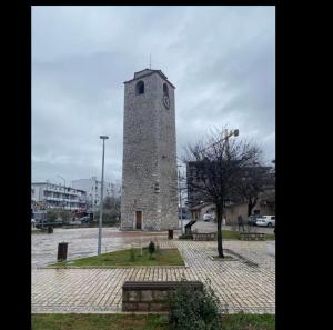 Foto Podgoricas asuva majutusasutuse Tip top downtown galeriist