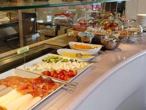 Makanan di atau berdekatan aparthotel ini +33 gambar