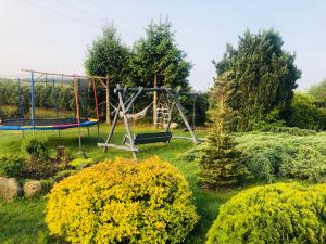 Herní místnost nebo prostor pro děti v ubytování Gospodarstwo Agroturystyczne w Maradkach u Justyny