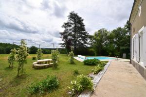 Bazén v ubytování Maison à la campagne pour 8 personnes - Clévacances 3 clés nebo v jeho okolí