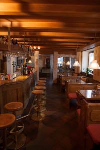 Lounge nebo bar v ubytování Rider Hotel Obereggen