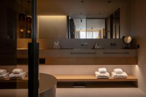 Un baño de The Blackpine Hotel - Small Luxury Hotels