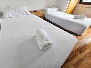 Postel nebo postele na pokoji v ubytování Apartamentos La Solana Deluxe 3000