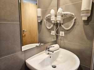 Koupelna v ubytování Apartamentos La Solana Deluxe 3000