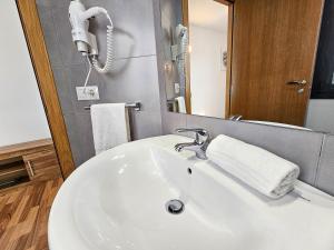 Koupelna v ubytování Apartamentos La Solana Deluxe 3000