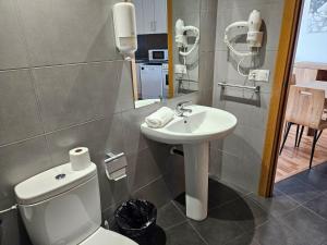 Koupelna v ubytování Apartamentos La Solana Deluxe 3000