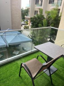 Galeriebild der Unterkunft Harbour Walk - Elegant & Luxrious in Red Bay Estate