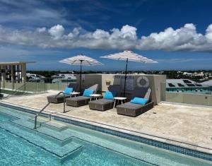 Galeriebild der Unterkunft Harbour Walk - Elegant & Luxrious in Red Bay Estate + 4 Fotos