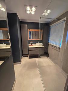 Un baño de Greensborough Gem with perfect location