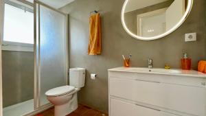 Kúpeľňa v ubytovaní Mar Blau II - Apartamento + 12 fotografií