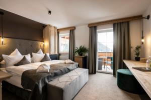Postel nebo postele na pokoji v ubytování Hotel Acadia - Adults Mountain Home
