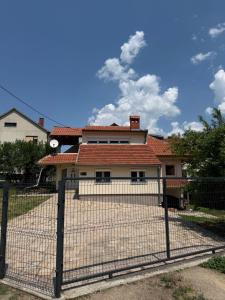 Foto dalla galleria di Villa Aurora a Soko Banja