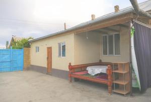 Fotografie z fotogalerie ubytování Guesthouse "Chaika" v destinaci Kara-Talaa + 38 fotografií