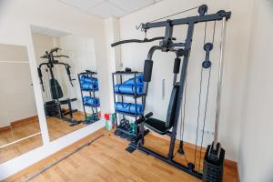 The fitness centre and/or fitness facilities at Hotel Ciudad Cangas de Onis