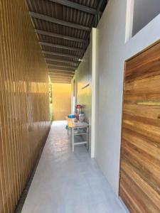 Fotografie z fotogalerie ubytování Concrete house v destinaci Supa