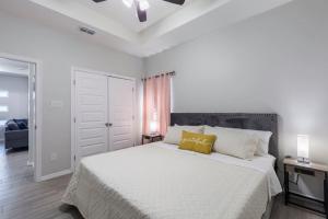 Imagen de la galería de Apt.2 Nice and Cozy 2bed 2bath, en Pharr