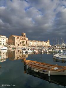 Naturlandskabet i nærheden af feriehuset