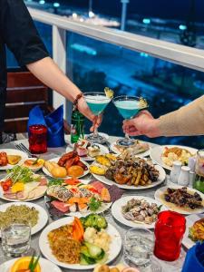 Imagen de la galería de Golden Holiday Hotel, en Nha Trang