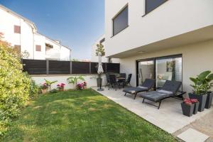Vrt u objektu Studio Apartment Rosa Krk