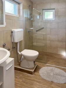 Ένα μπάνιο στο Duna Hangja Vendégház