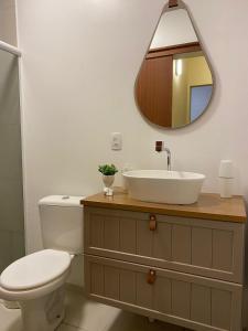 Et badeværelse på Apto inteiro meia hora de BC