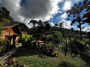 Vườn quanh Pousada Trilha das Àguas