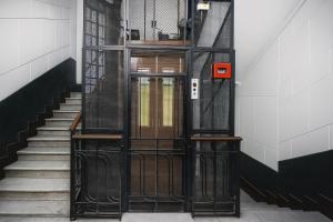 Fotografie z fotogalerie ubytování Piazza Carità v Neapoli