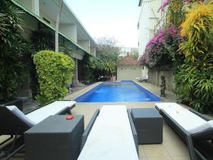 Hồ bơi trong/gần SC Hotel - 1 Minute to the Beach By Micky Studio