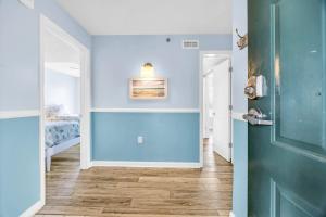 Φωτογραφία από το άλμπουμ του The Jewel All New Oceanfront Luxury w Huge Balcony σε Myrtle Beach