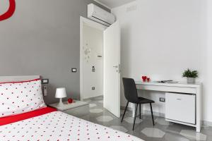 Postel nebo postele na pokoji v ubytování Gaeta, B&B la Loggia