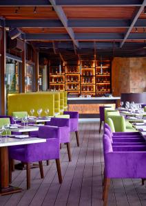 ห้องอาหารหรือที่รับประทานอาหารของ The Bayleaf Intramuros