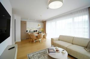 Kuchyň nebo kuchyňský kout v ubytování Apartments AQUA & SPA