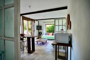 Kuchyň nebo kuchyňský kout v ubytování Vila Cizinho