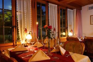 Foto Interlakenis asuva majutusasutuse Hotel Restaurant Hirschen galeriist