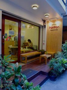 The lobby or reception area at PanPan Hostel
