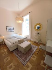 Voodi või voodid majutusasutuse LaVie - Doppelzimmer in Bestlage, Zentrum toas