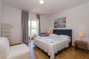 Posteľ alebo postele v izbe v ubytovaní Francesca Guesthouse