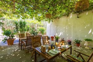 Vonkajšia záhrada v ubytovaní Francesca Guesthouse