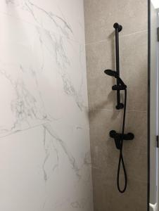 Ένα μπάνιο στο Apartamento Ideal