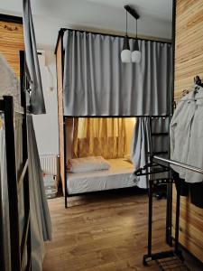 Ένα ή περισσότερα κρεβάτια σε δωμάτιο στο Palm Guesthouse