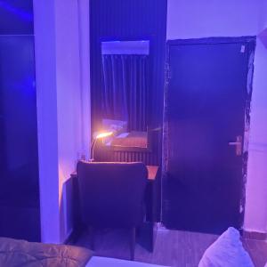 Letto o letti in una camera di Weltons Apartments