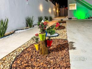 Vila Imper Host Balsas- Apês com Wi-fi I A/C a 3 min. do Mix Mateus外面的花园