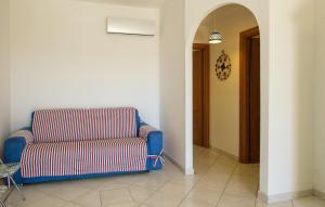 Χώρος καθιστικού στο Cozy Apartment In Porto San Paolo