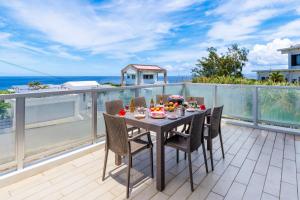 Cảnh biển hoặc tầm nhìn ra biển từ nhà nghỉ dưỡng