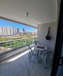 Μπαλκόνι ή βεράντα στο Lindo apartamento vista mar na Praia do Futuro +7 φωτογραφίες