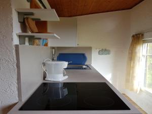 Galería fotográfica de gemütliche Ferienwohnung in Kaifenheim, cleaning included en Kaifenheim 32 fotos más