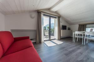 A television and/or entertainment centre at Residenza Decimina