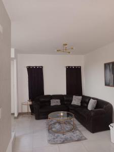 Χώρος καθιστικού στο House in a gated community