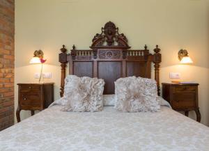 Cama o camas de una habitación en La Casona de la Roza